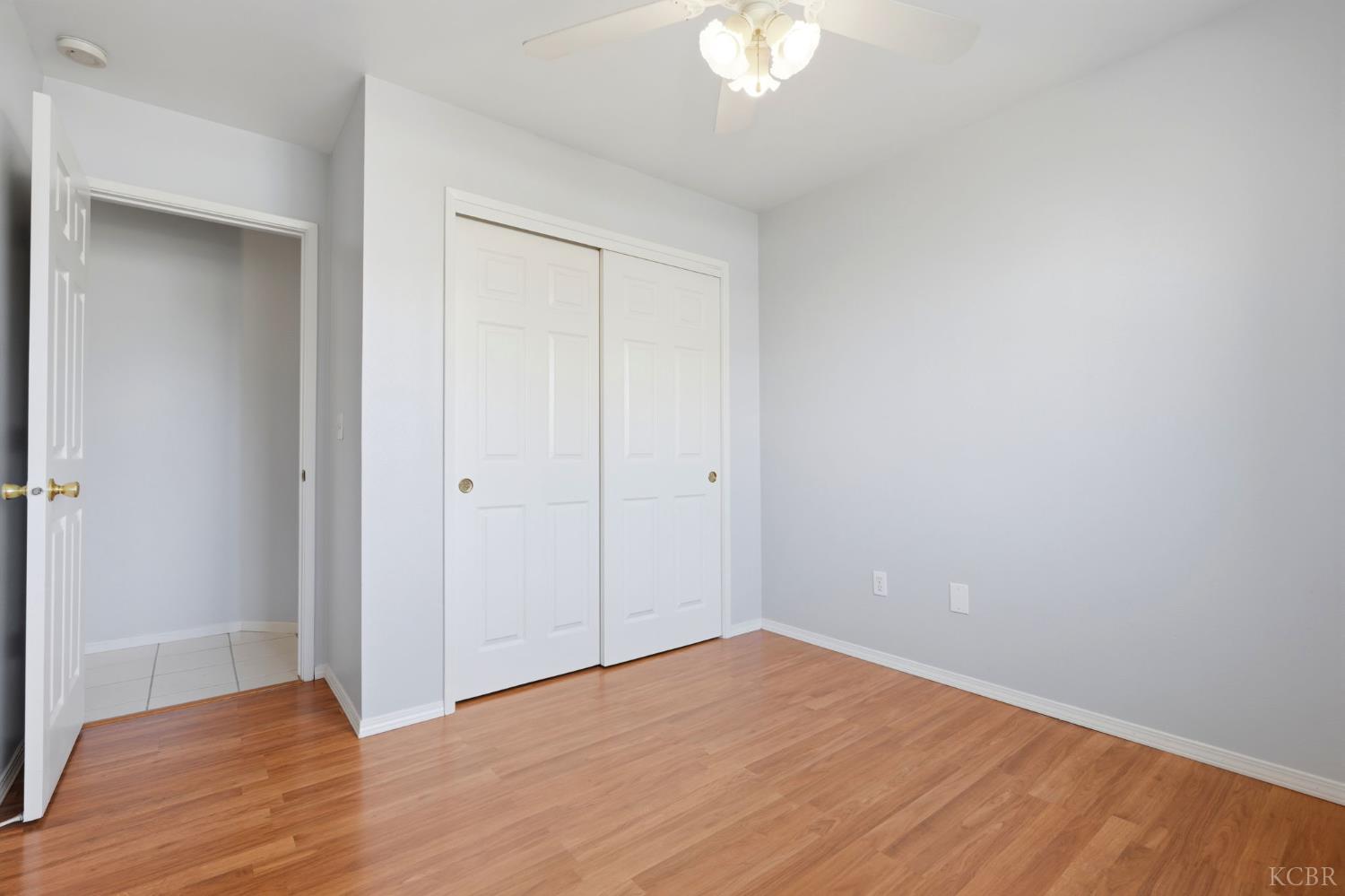 2403 Cherrywood Ct, Hanford, CA 93230