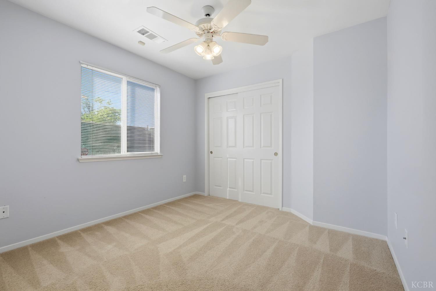 2403 Cherrywood Ct, Hanford, CA 93230