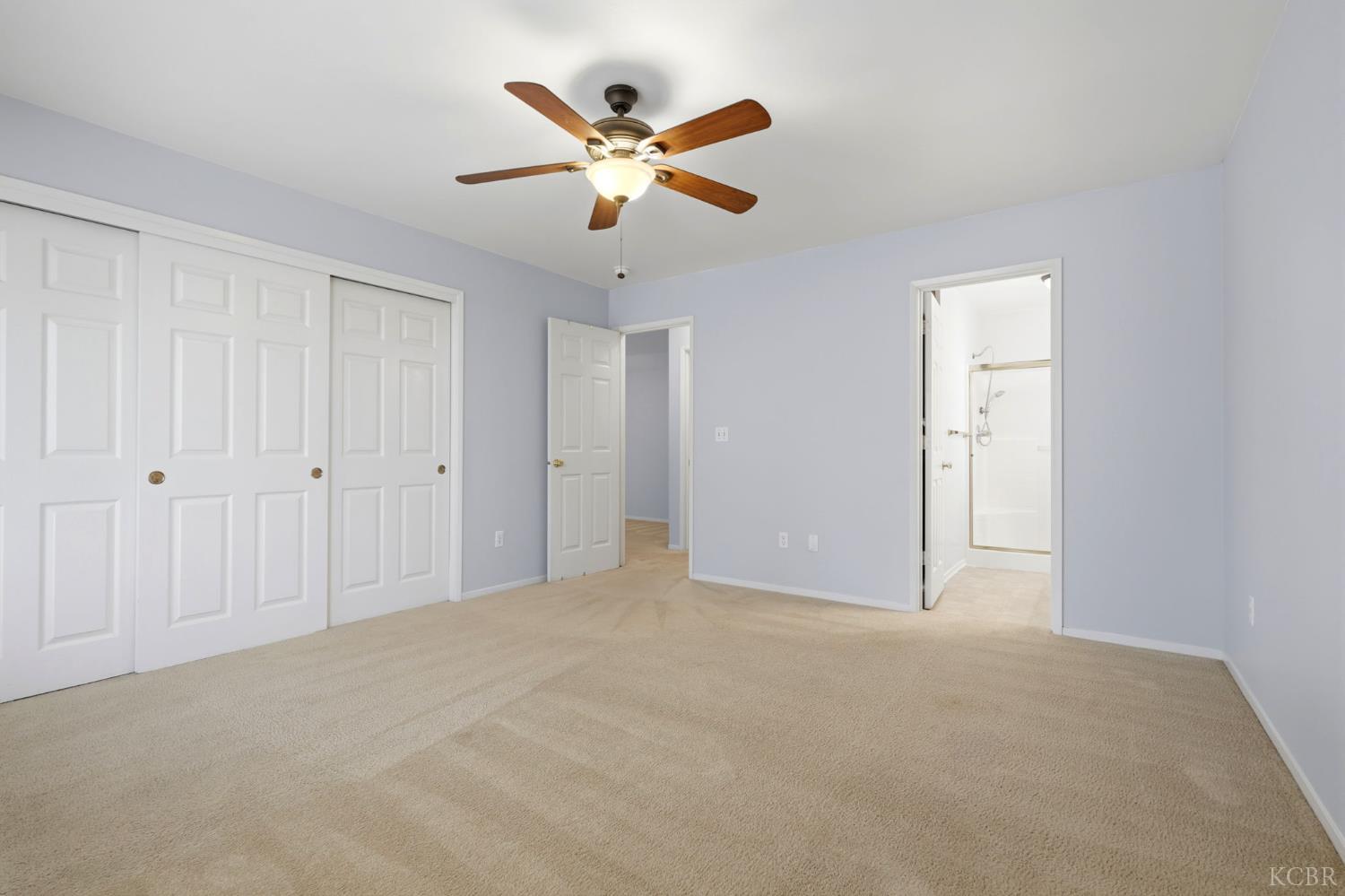 2403 Cherrywood Ct, Hanford, CA 93230