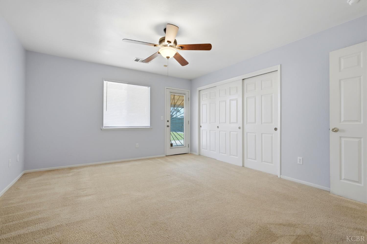 2403 Cherrywood Ct, Hanford, CA 93230