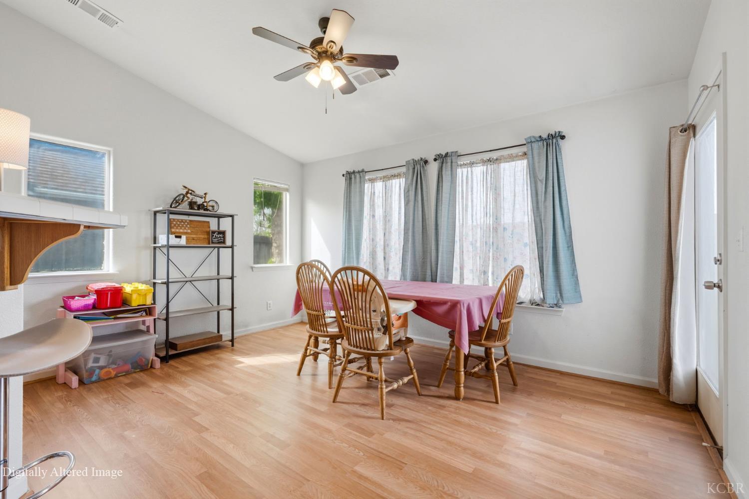 21389 S Haslem, Riverdale, CA 93656