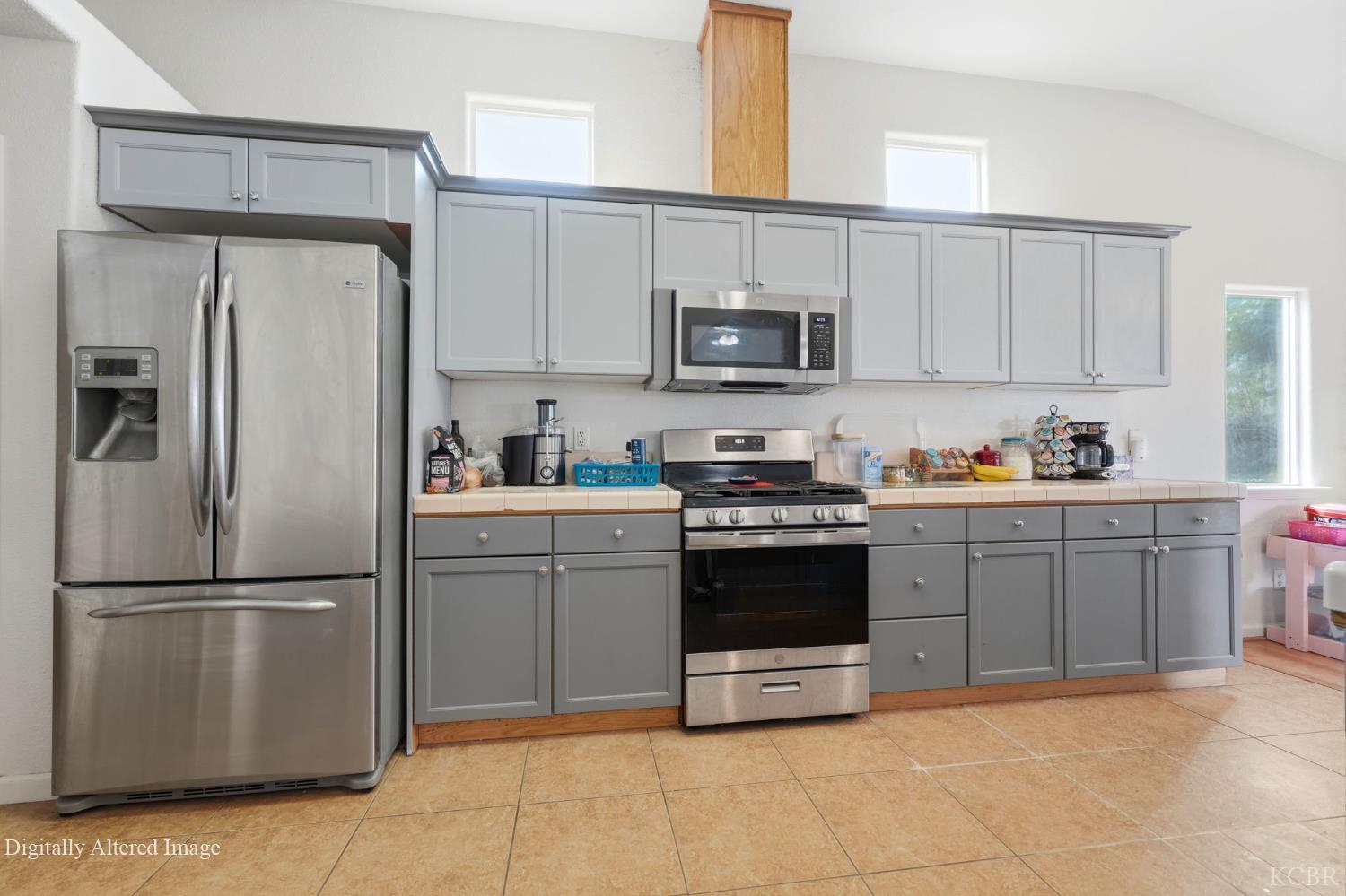 21389 S Haslem, Riverdale, CA 93656