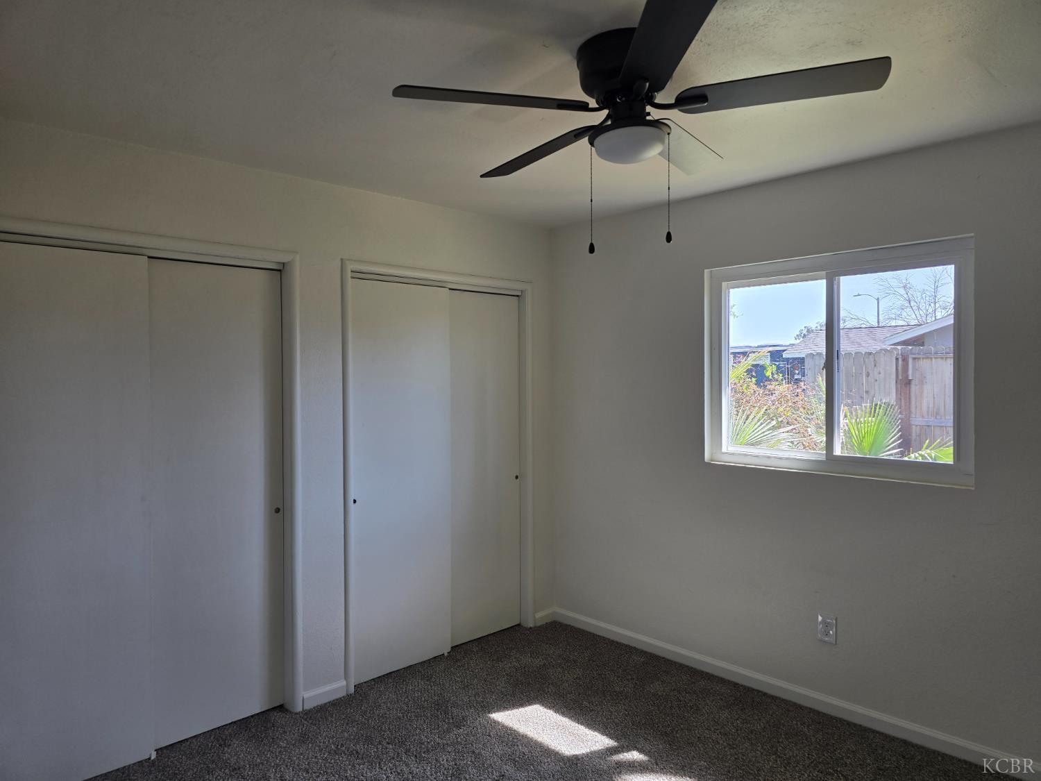 1064 S Anacapa Ave, Hanford, CA 93230