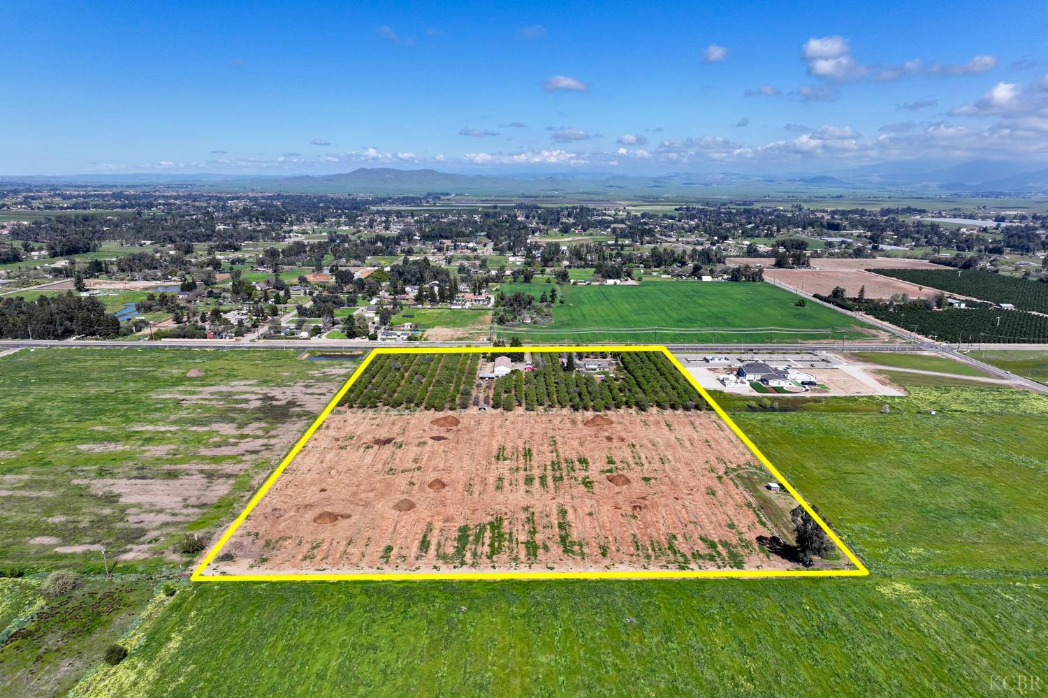 9709 E Shaw Ave, Clovis, CA 93619