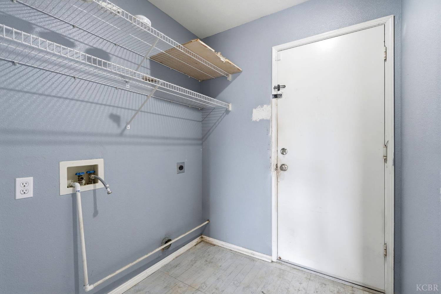 547 Coronado Pl, Hanford, CA 93230