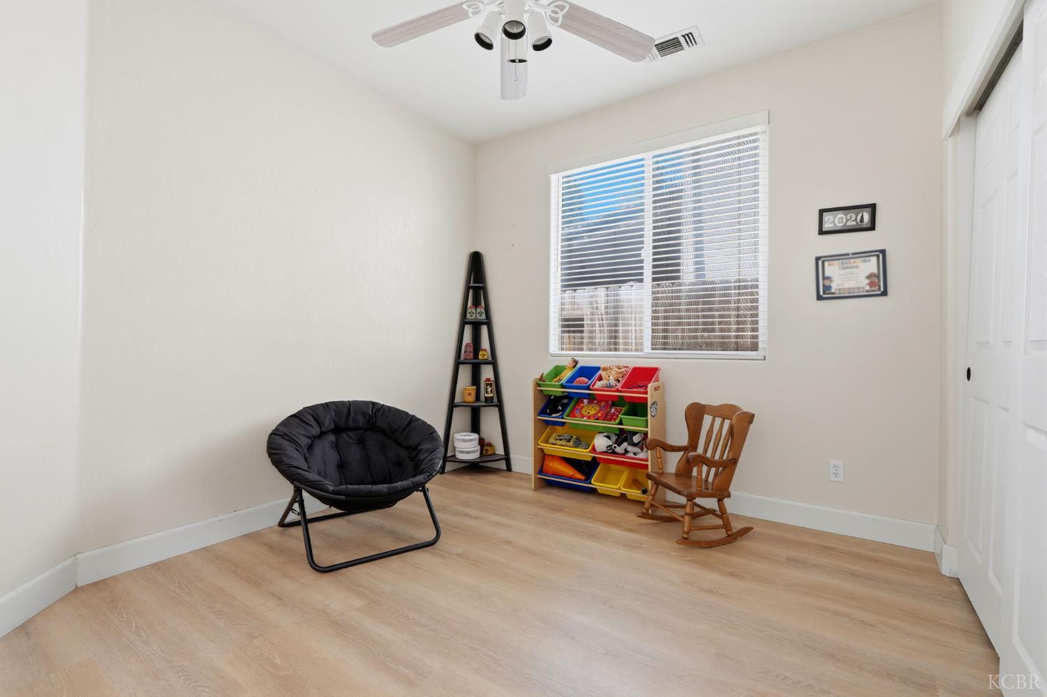 3029 W Vine Ave, Visalia, CA 93291