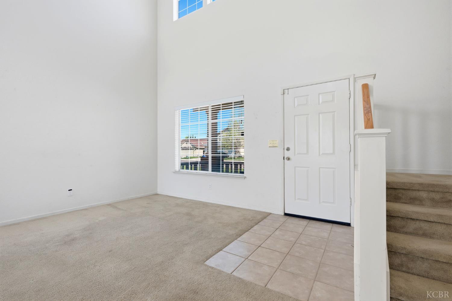 713 Cabernet St, Los Banos, CA 93635