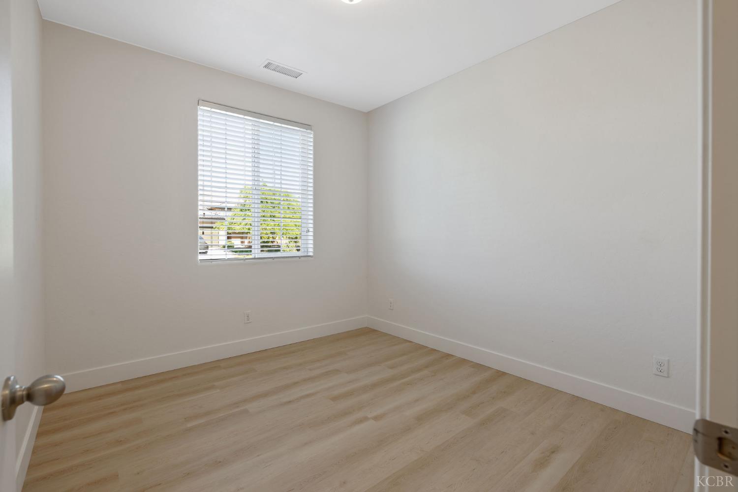 2317 Cortner St, Hanford, CA 93230