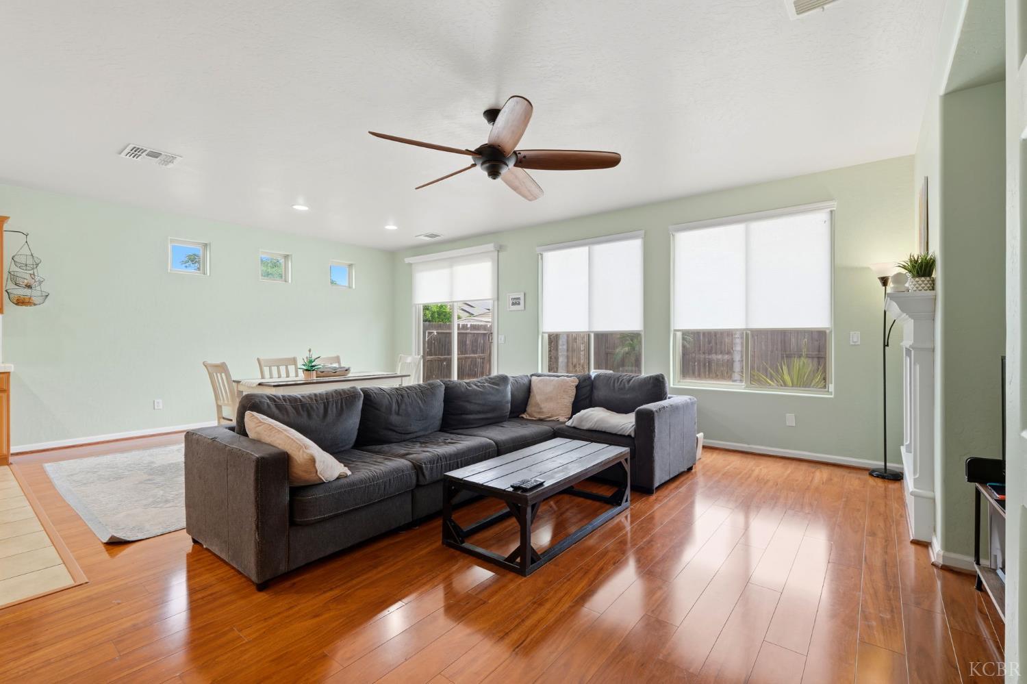 1428 N Leila St, Visalia, CA 93291