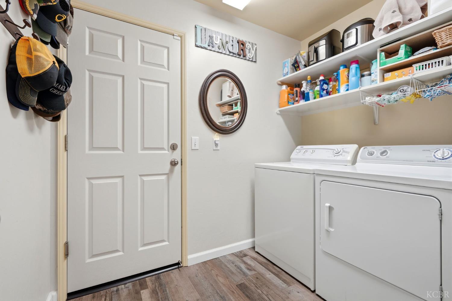 1431 W Ambassador Way, Hanford, CA 93230