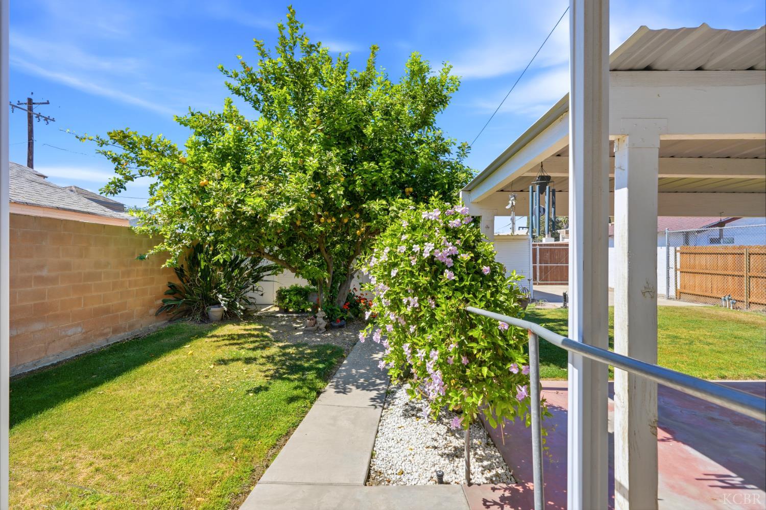 1016 Wigdal Ave, Corcoran, CA 93212