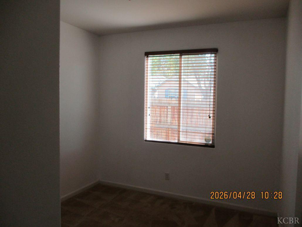 692 Firenze St, Lemoore, CA 93245