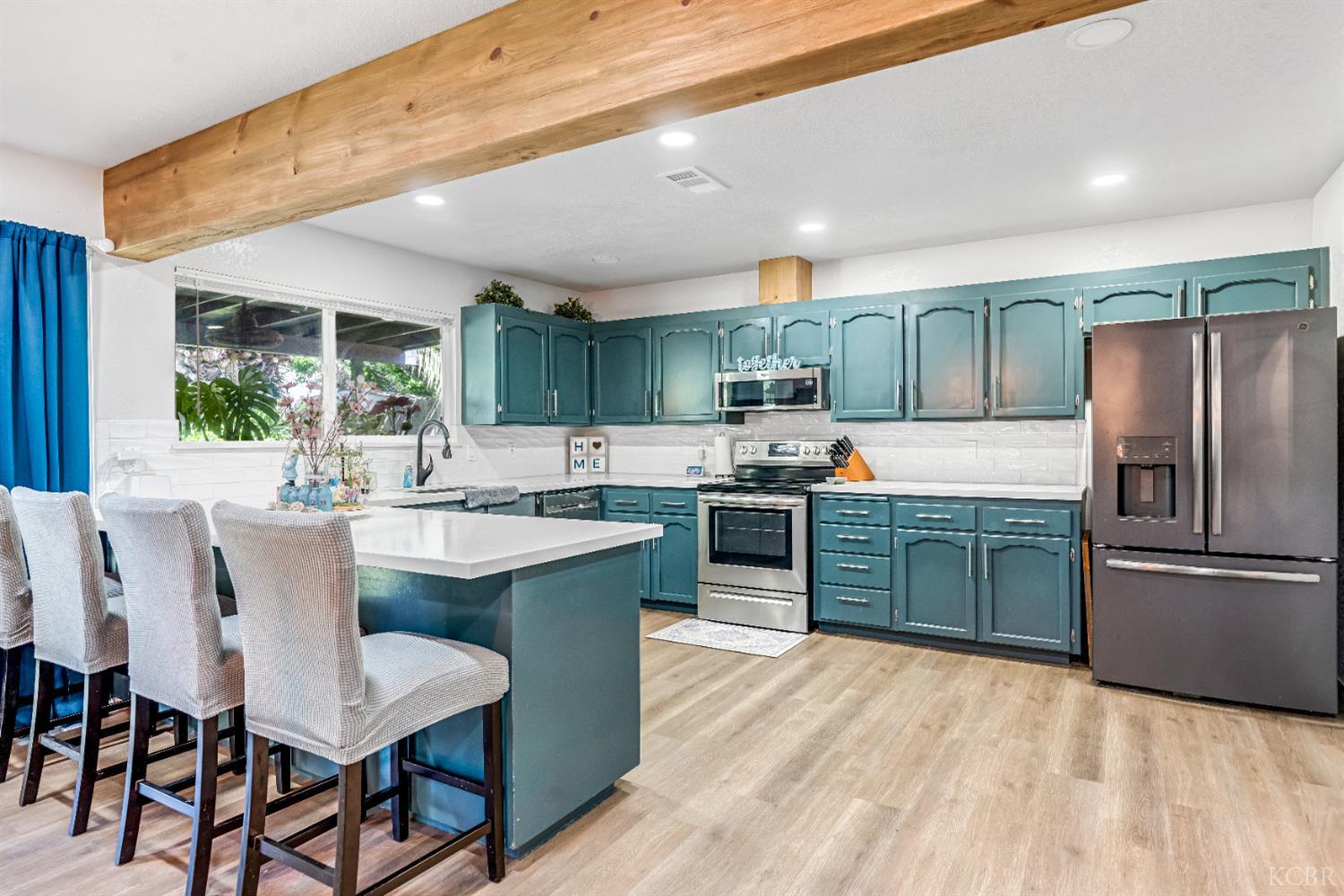 3444 W Coppola Ave, Visalia, CA 93277