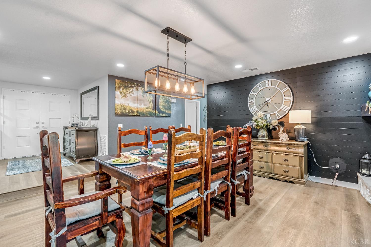 3444 W Coppola Ave, Visalia, CA 93277