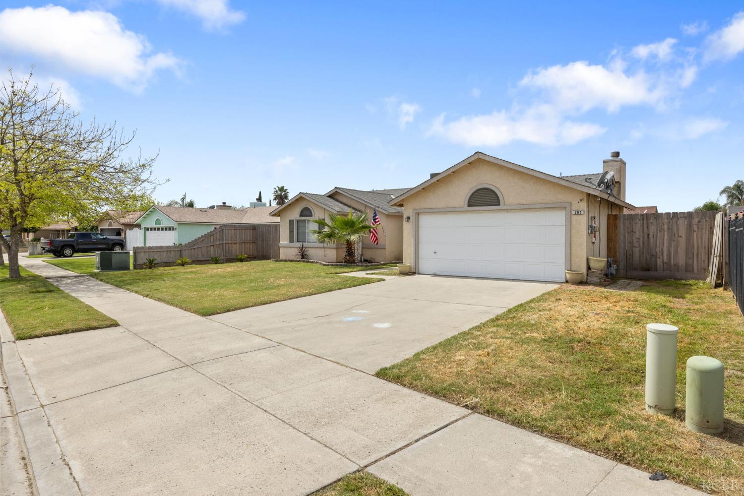 763 Balboa Ave, Lemoore, CA 93245