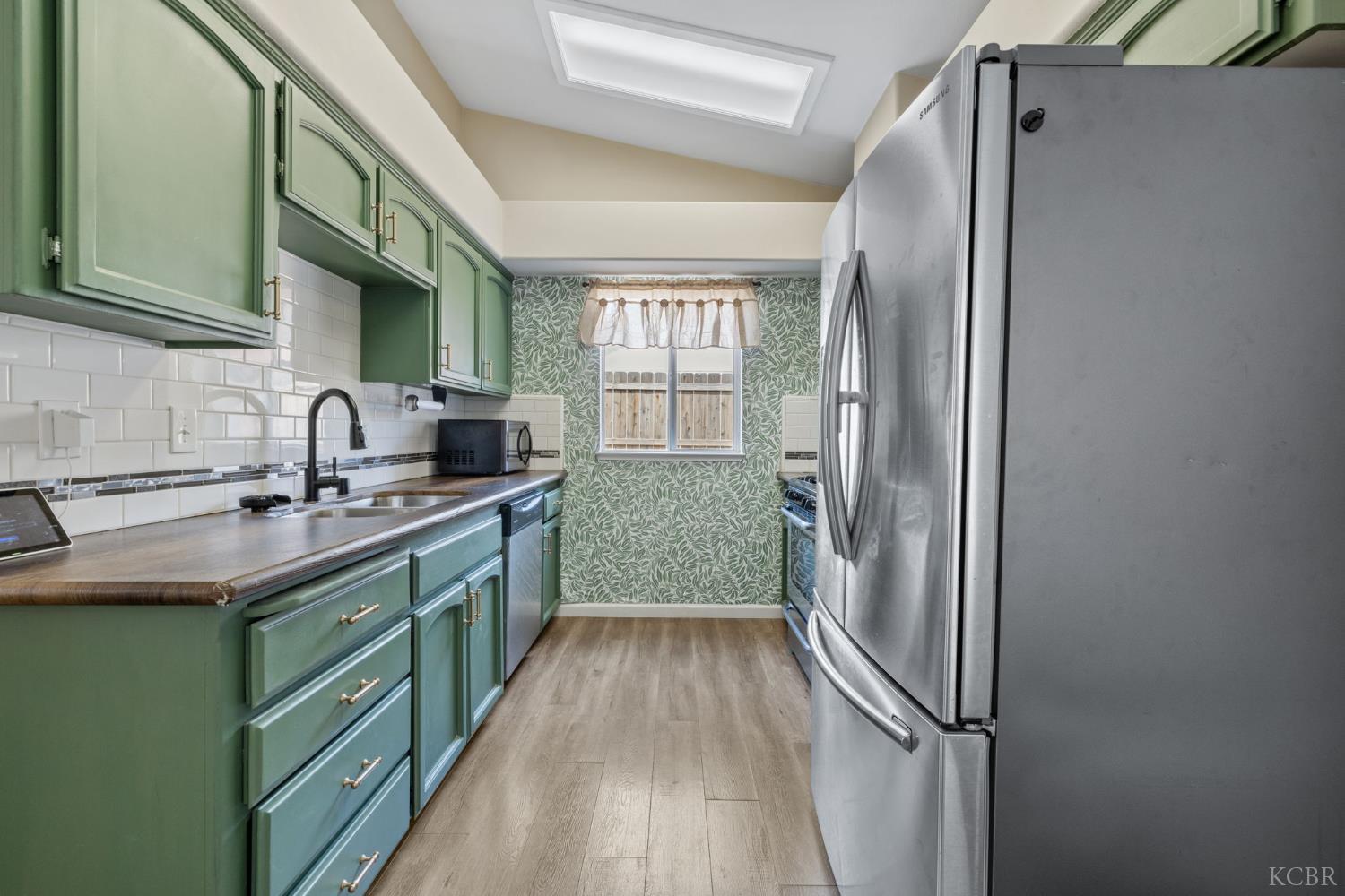 763 Balboa Ave, Lemoore, CA 93245