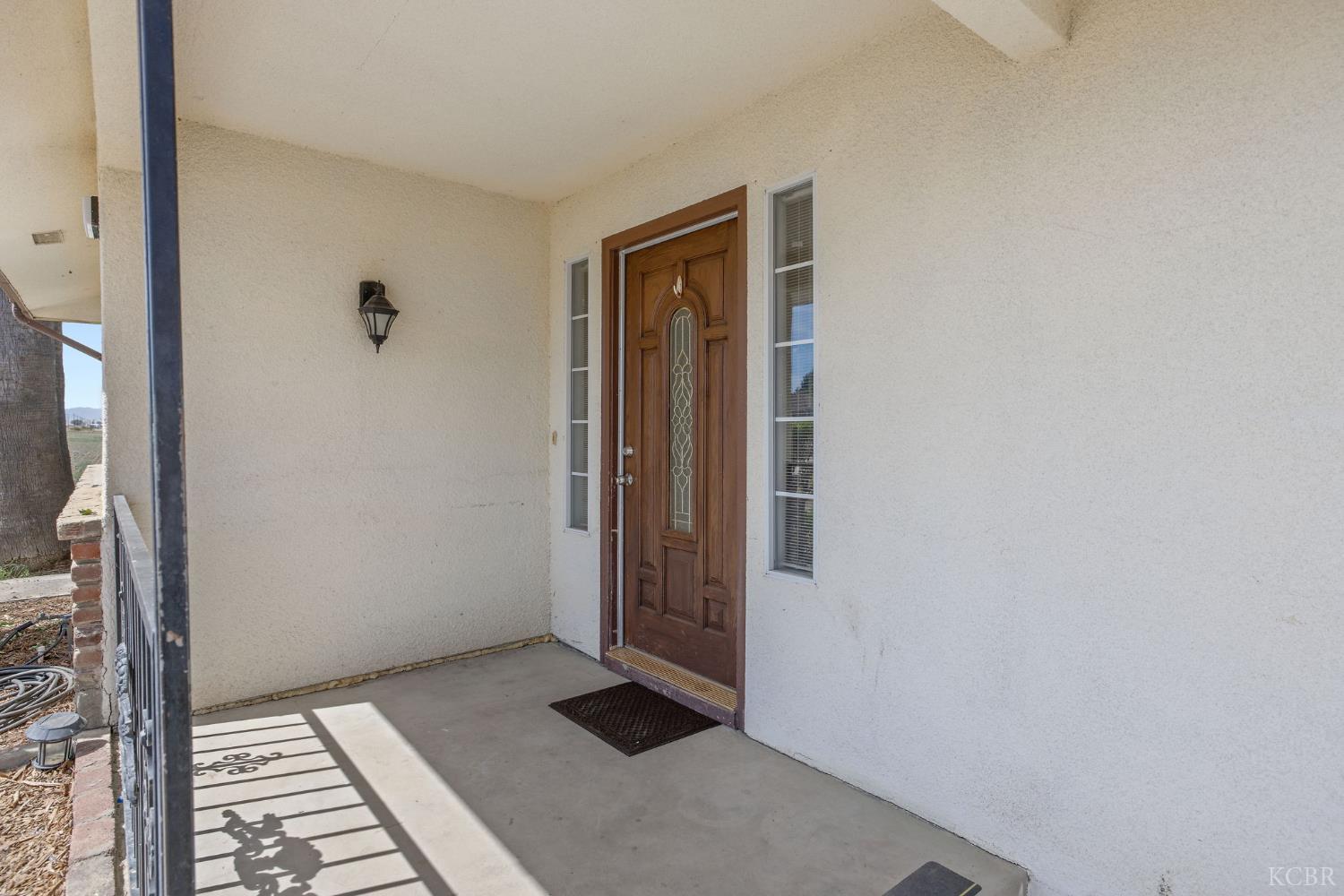 16808 W Palmer Ave, Huron, CA 93234