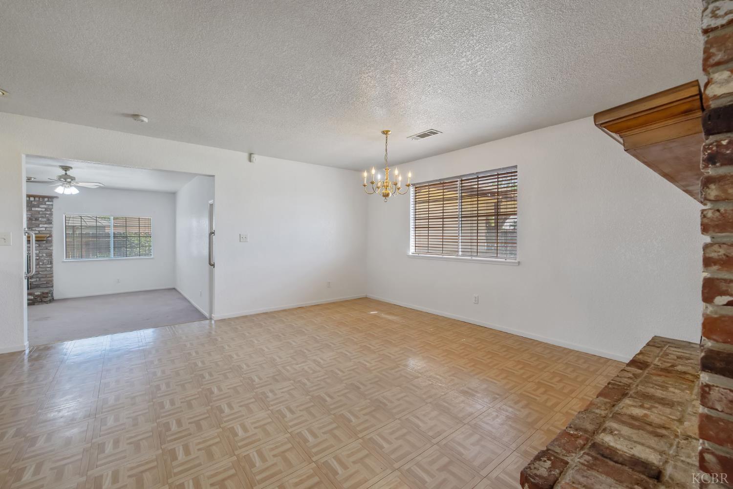 16808 W Palmer Ave, Huron, CA 93234