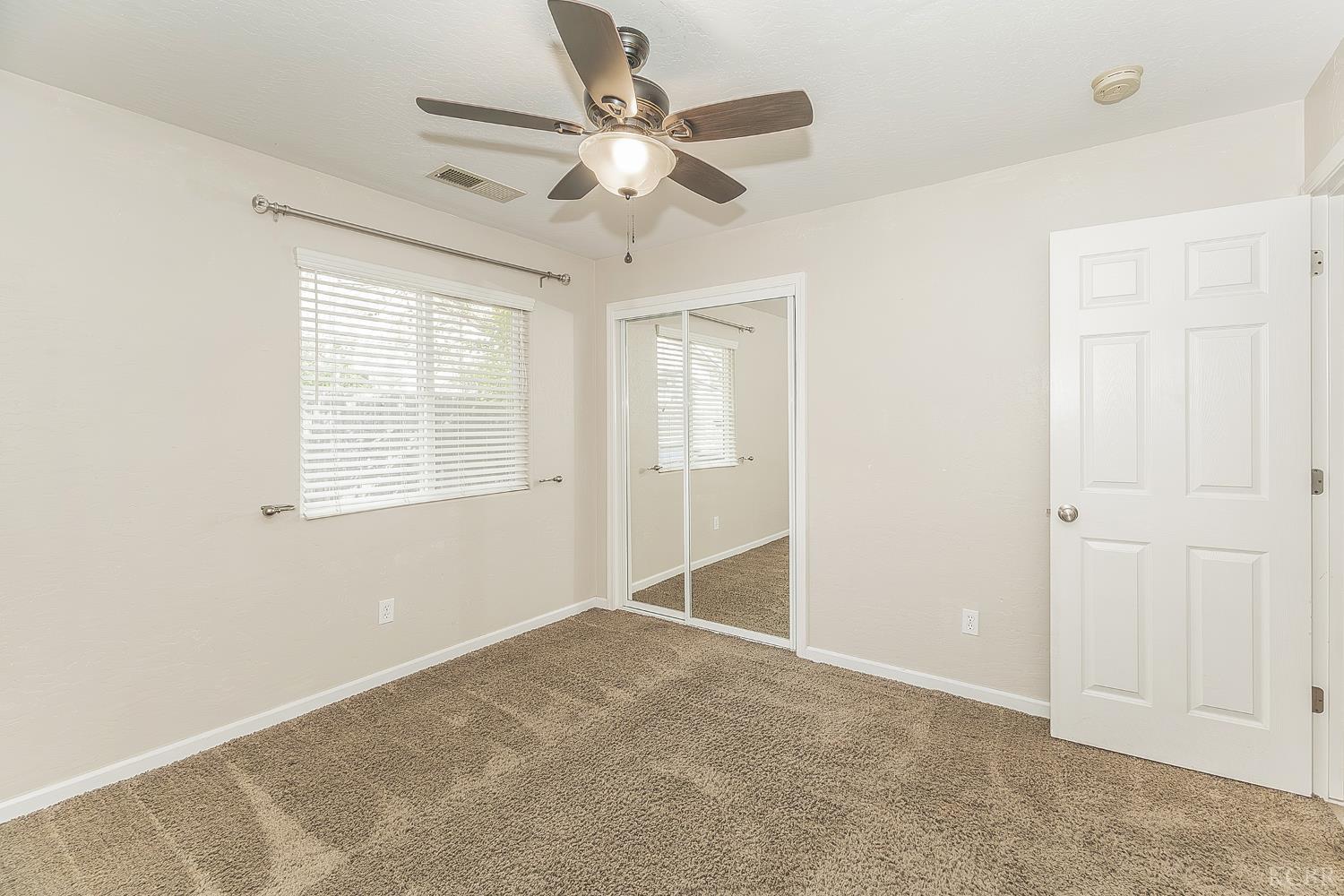 1847 W Heather Ln, Hanford, CA 93230