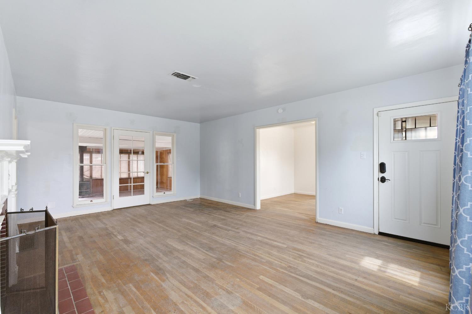 142 W Bush, Lemoore, CA 93245