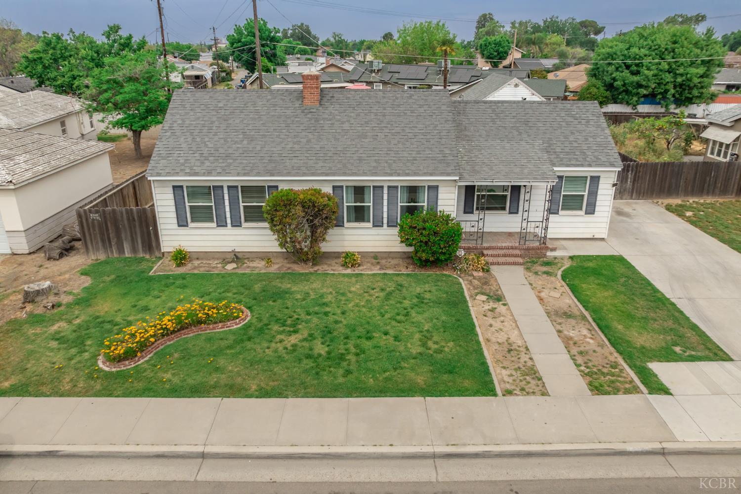 142 W Bush, Lemoore, CA 93245