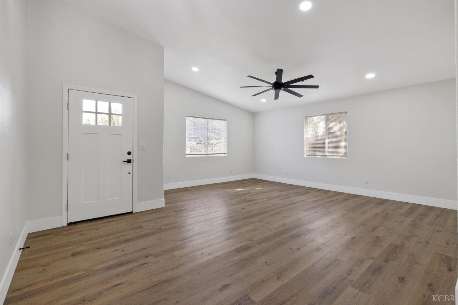 2113 Garvey Ave, Corcoran, CA 93212