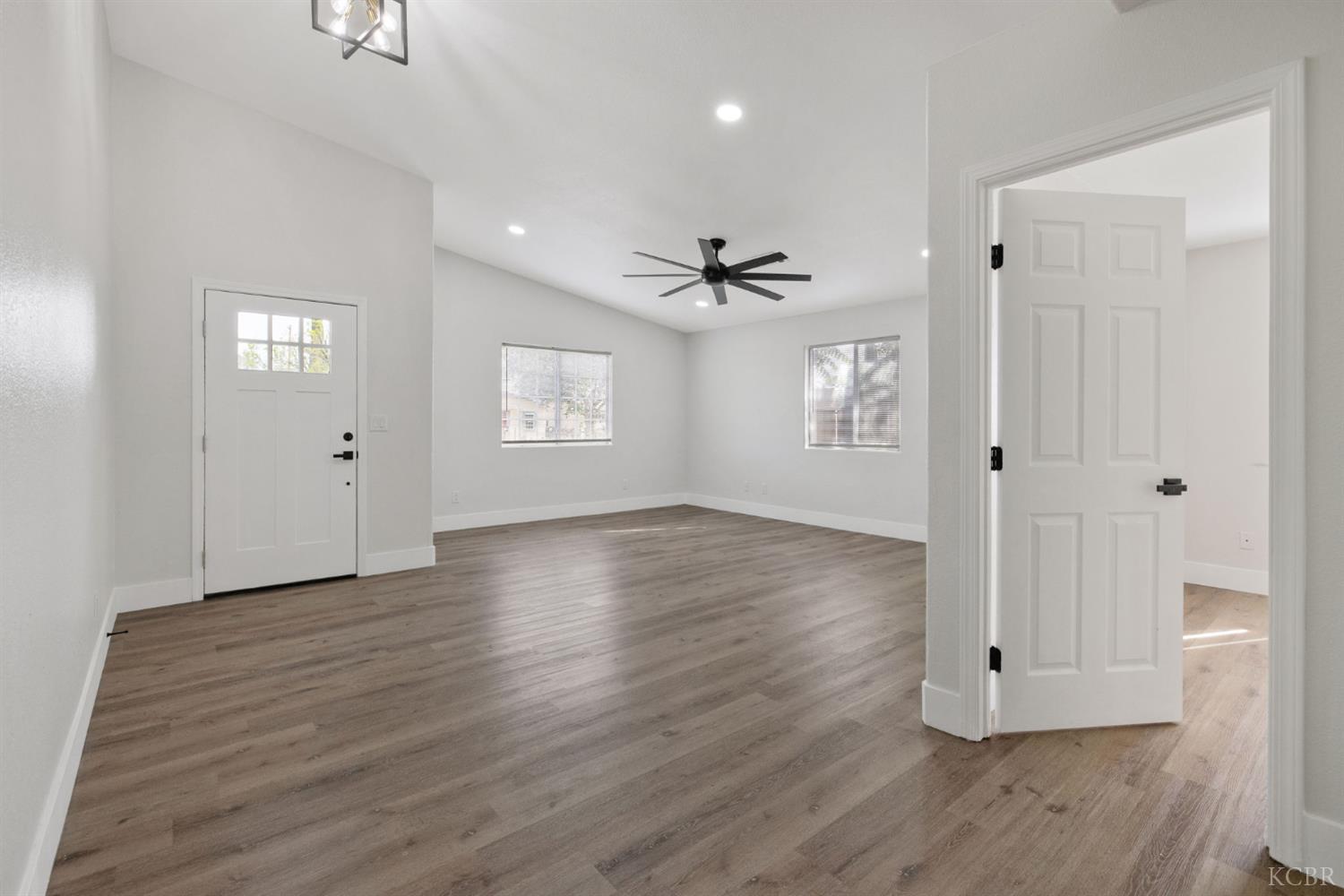 2113 Garvey Ave, Corcoran, CA 93212