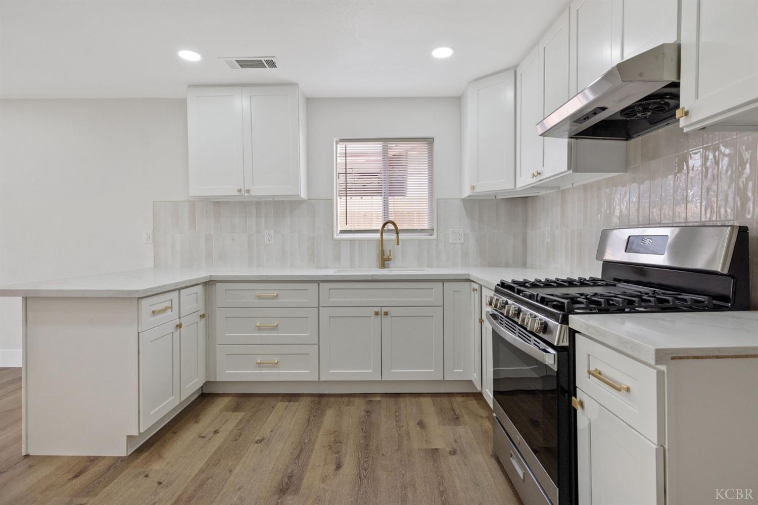 2113 Garvey Ave, Corcoran, CA 93212