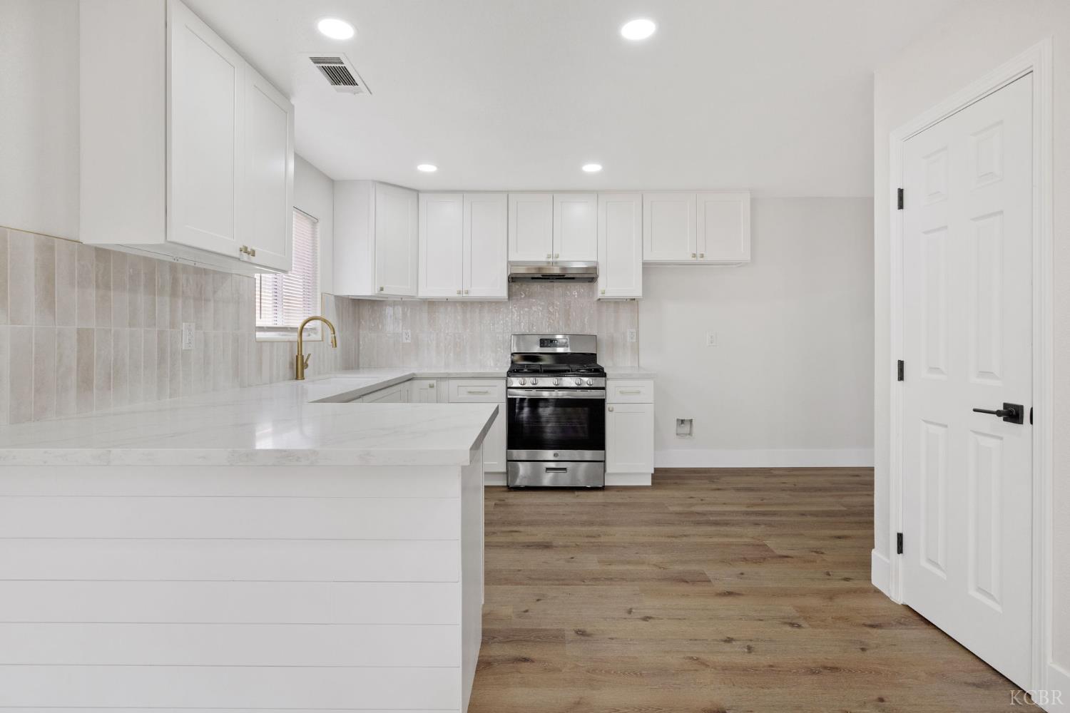 2113 Garvey Ave, Corcoran, CA 93212