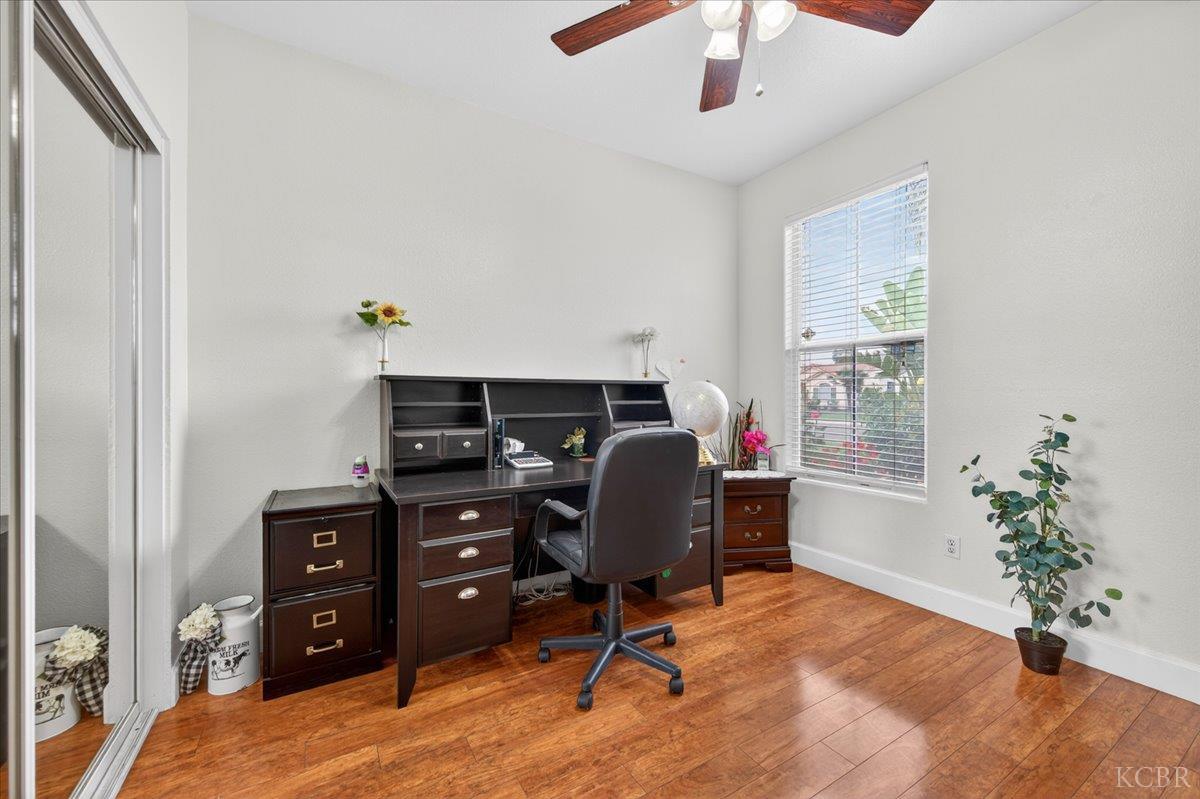 795 Northstar Dr, Hanford, CA 93230