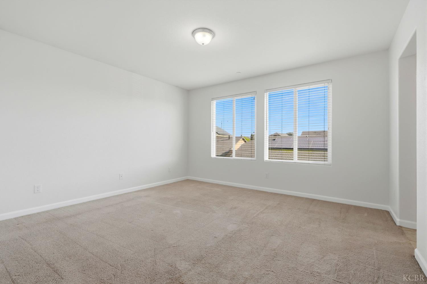 555 Portola St, Lemoore, CA 93245