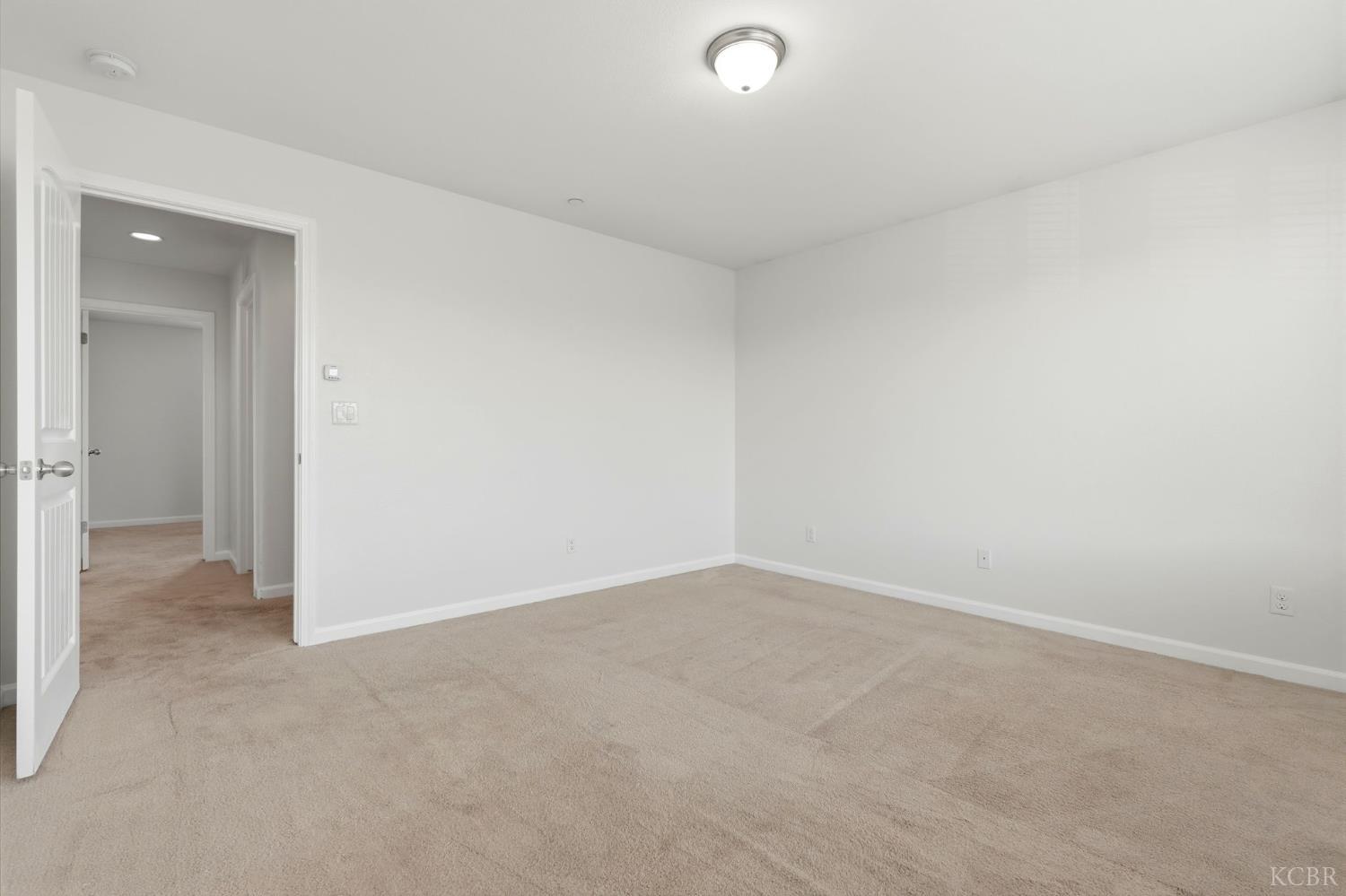 555 Portola St, Lemoore, CA 93245