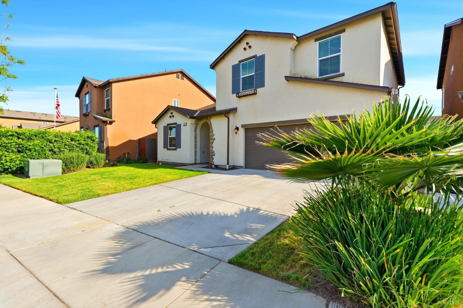 555 Portola St, Lemoore, CA 93245