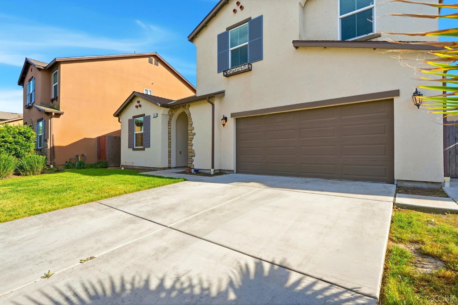 555 Portola St, Lemoore, CA 93245