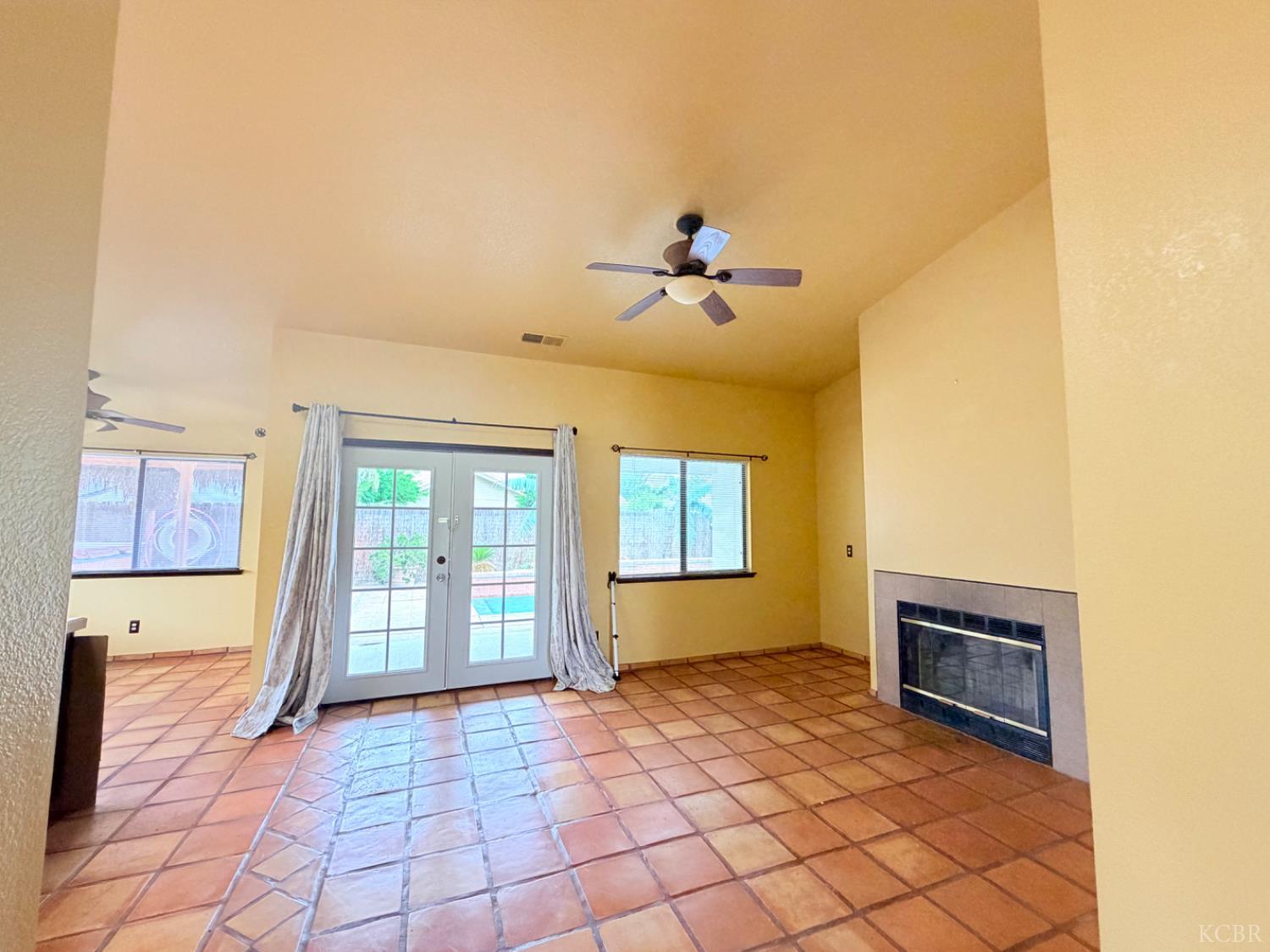 1708 Saltbrush Ave, Coalinga, CA 93210