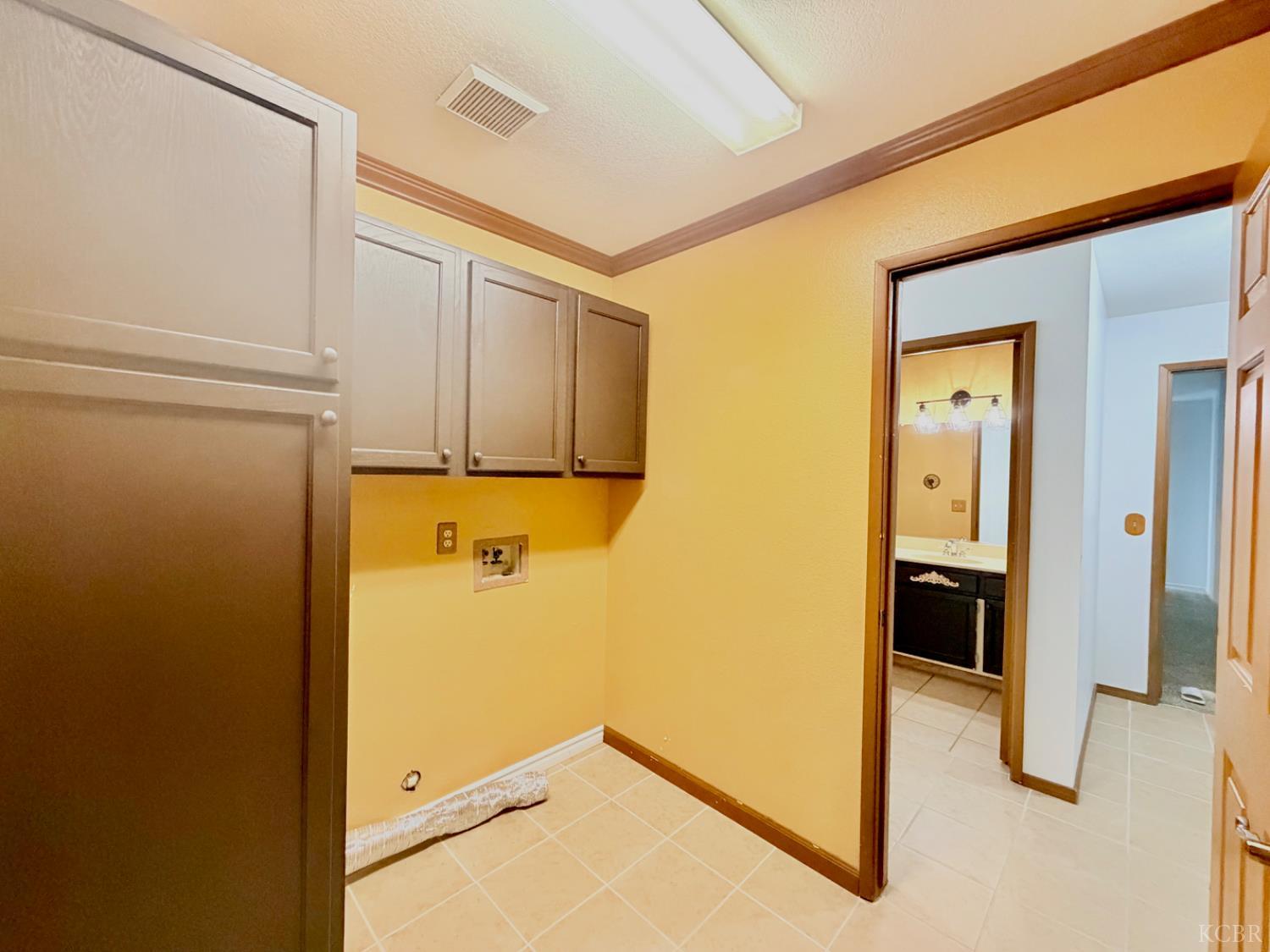 1708 Saltbrush Ave, Coalinga, CA 93210