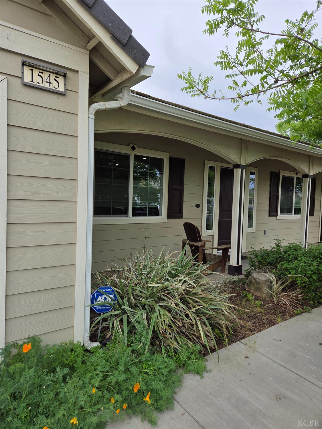 1545 National Dr, Lemoore, CA 93245