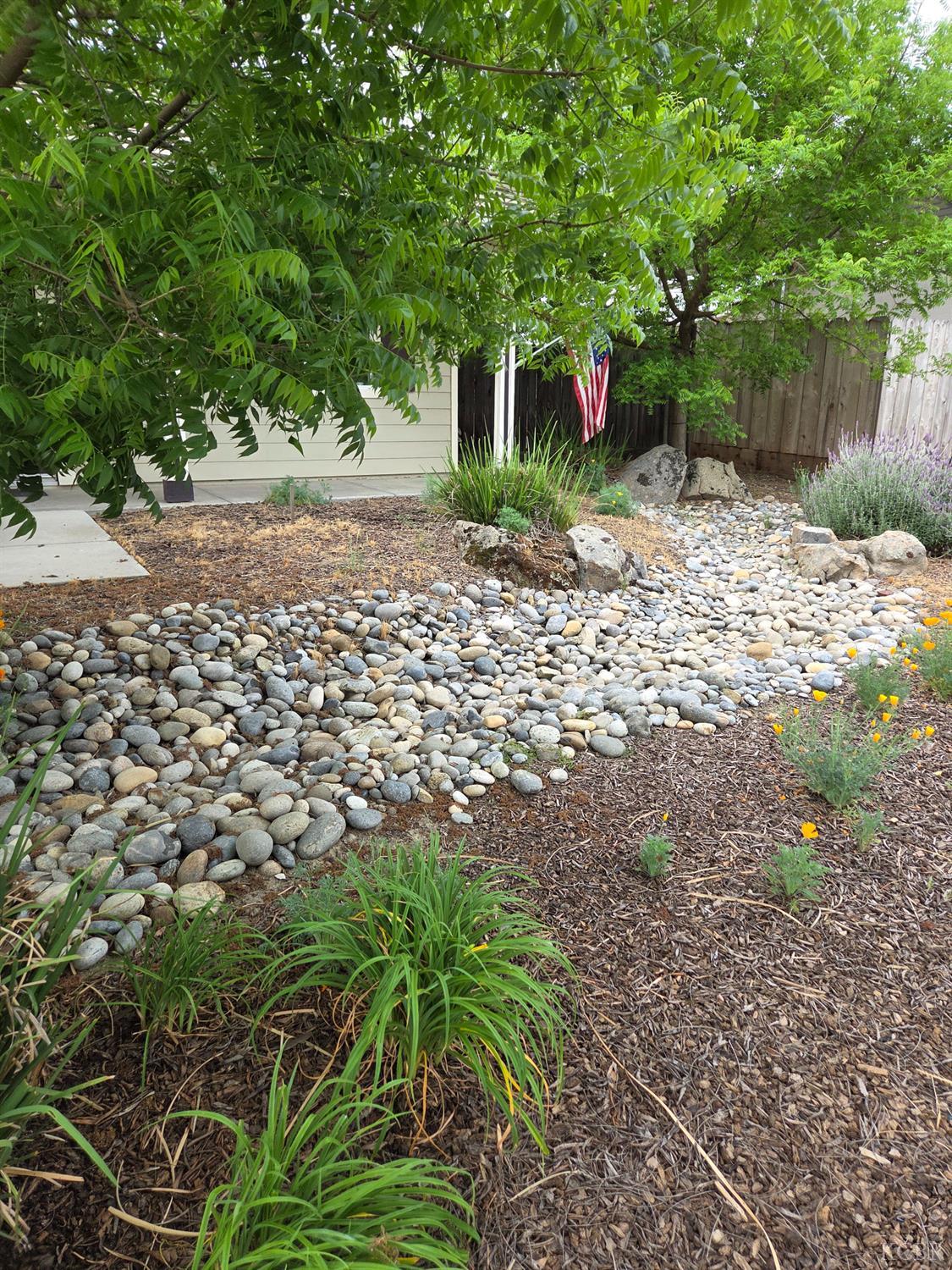 1545 National Dr, Lemoore, CA 93245