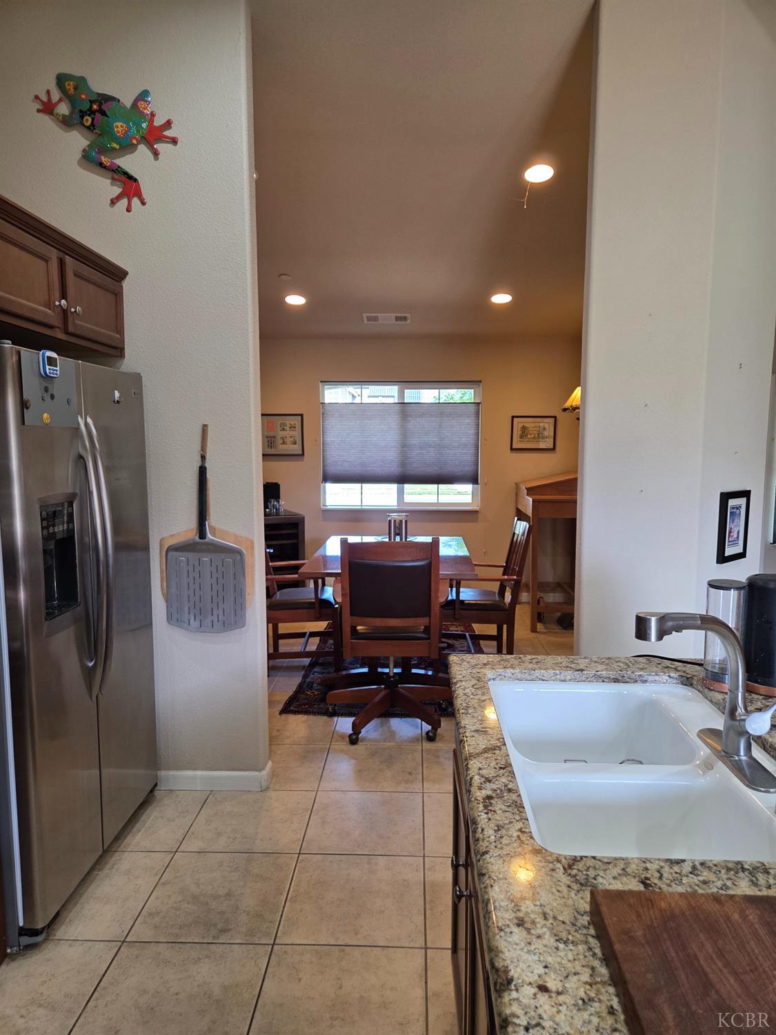 1545 National Dr, Lemoore, CA 93245