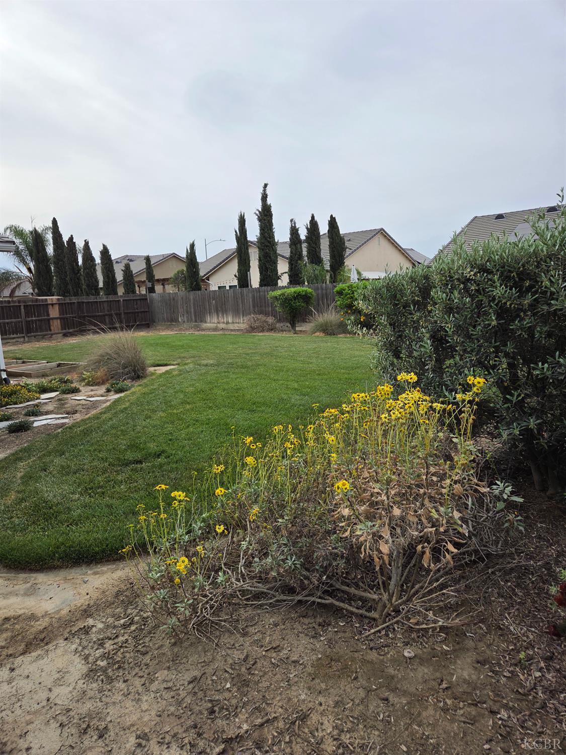 1545 National Dr, Lemoore, CA 93245