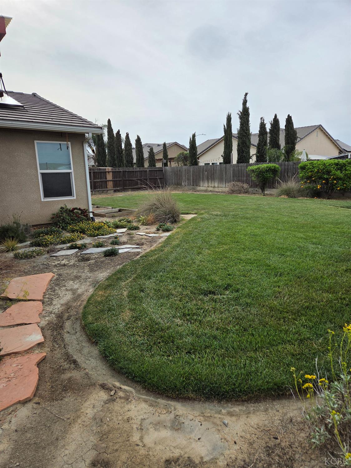 1545 National Dr, Lemoore, CA 93245