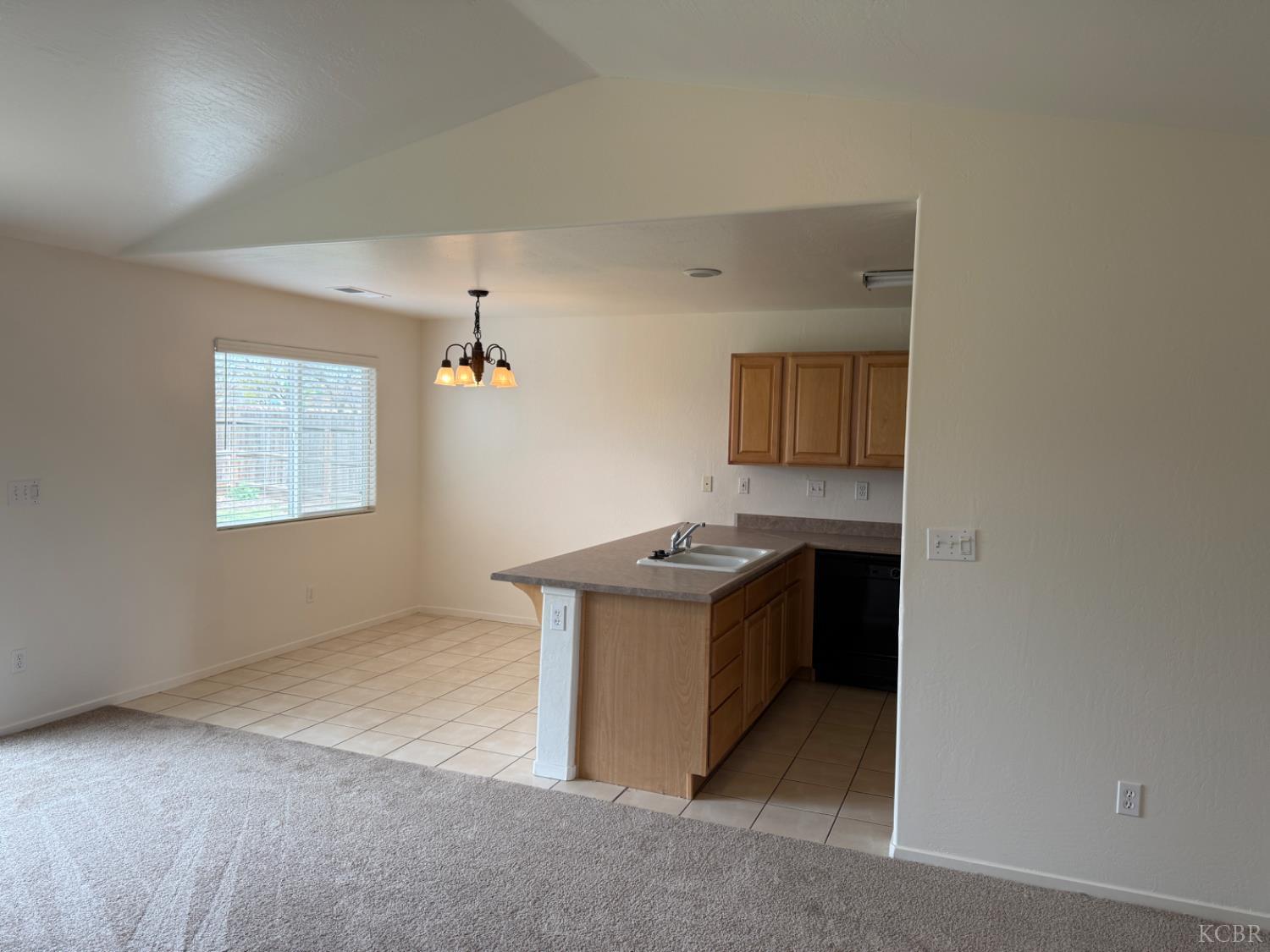 2020 W Bristol, Hanford, CA 93230