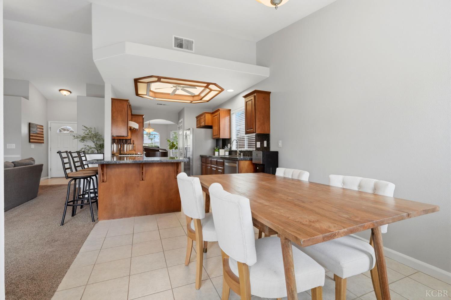 1155 W Julia Way, Hanford, CA 93230