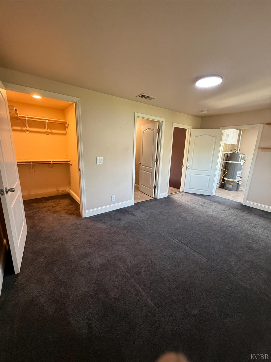 1463 Rowell, Fresno, CA 93703