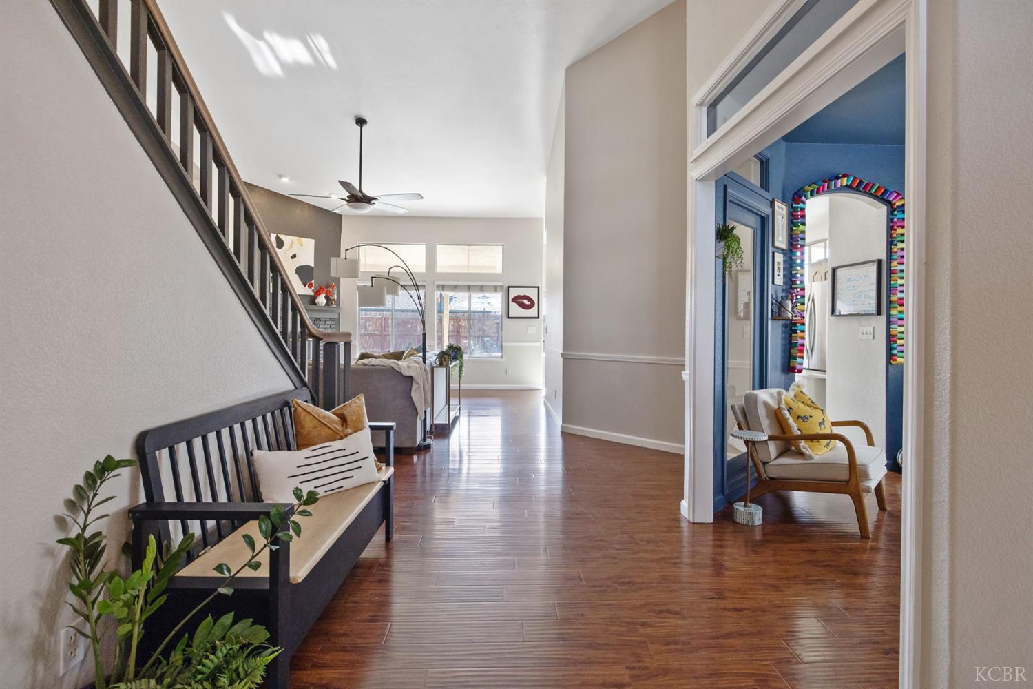 1007 W Saffron St, Hanford, CA 93230