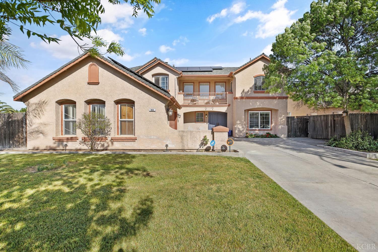 644 Contenta Ct, Lemoore, CA 93245