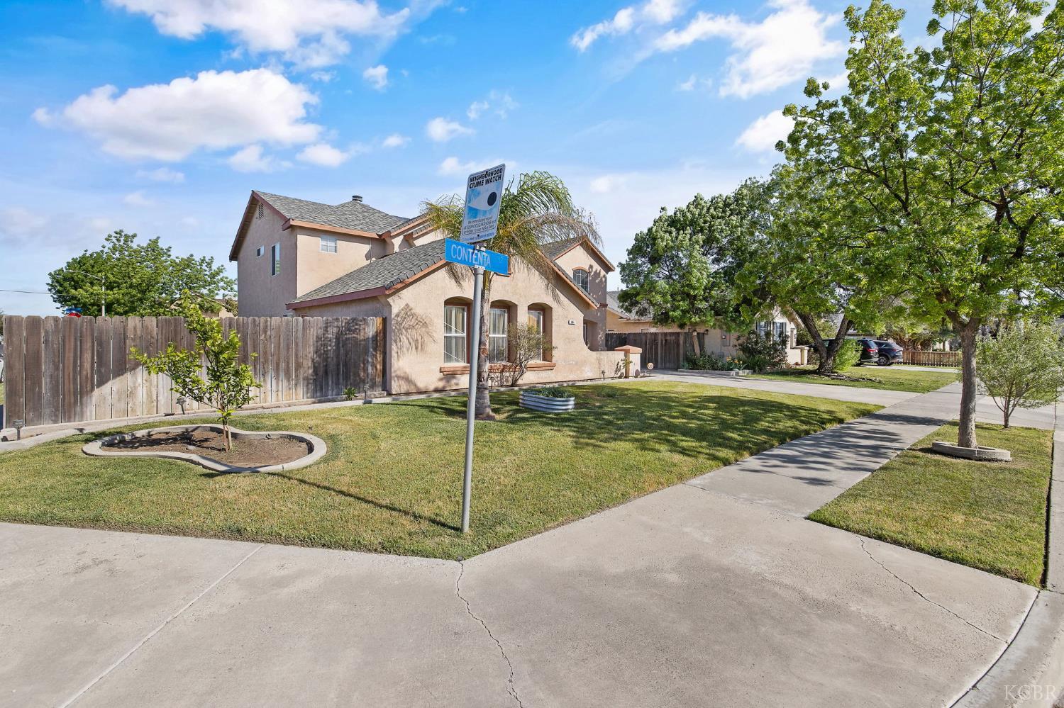 644 Contenta Ct, Lemoore, CA 93245