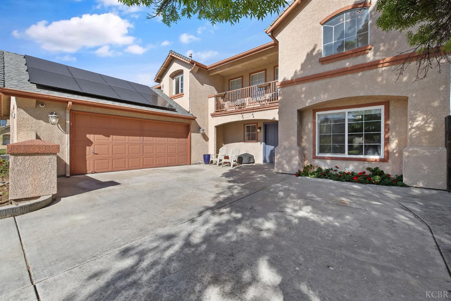 644 Contenta Ct, Lemoore, CA 93245