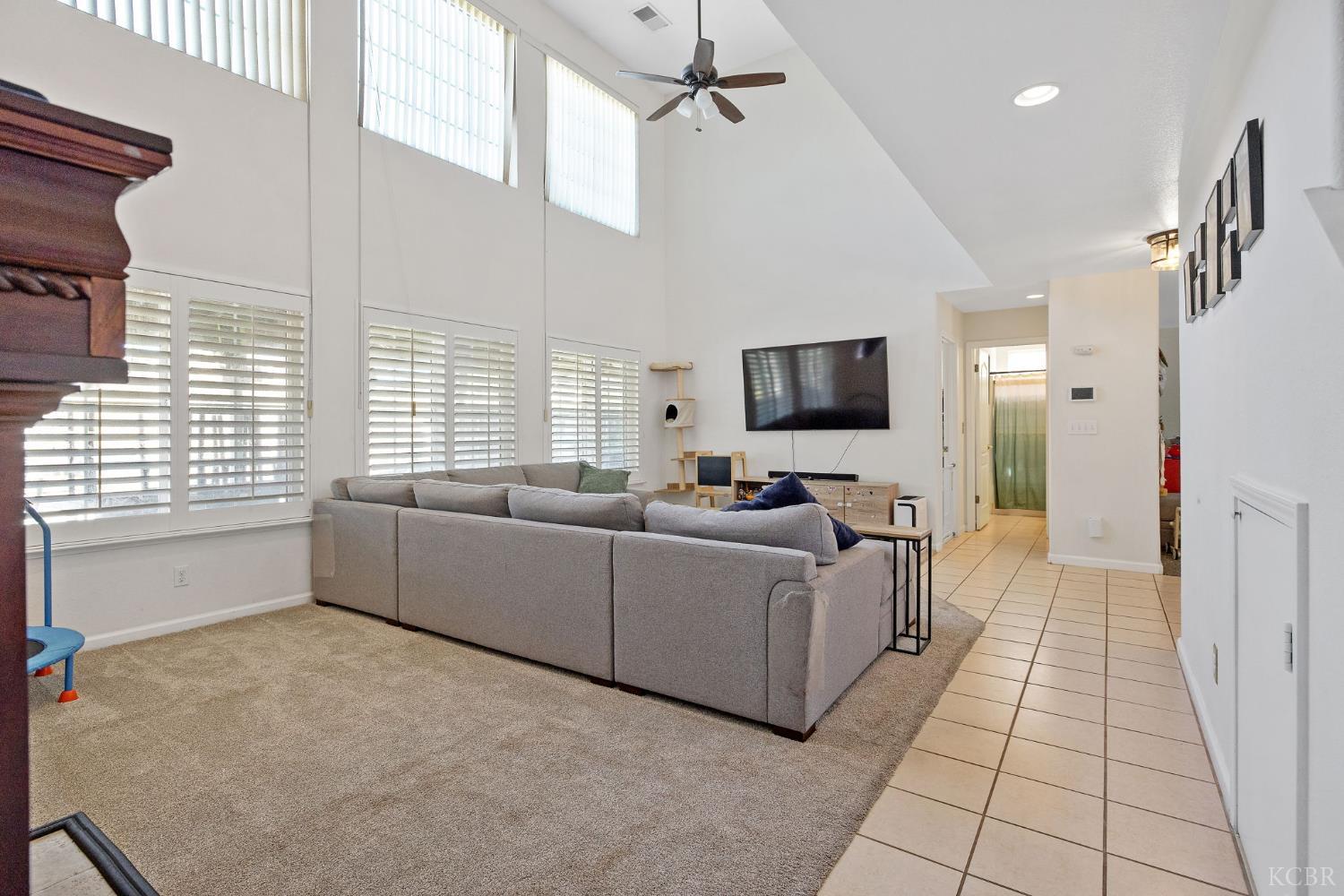 644 Contenta Ct, Lemoore, CA 93245