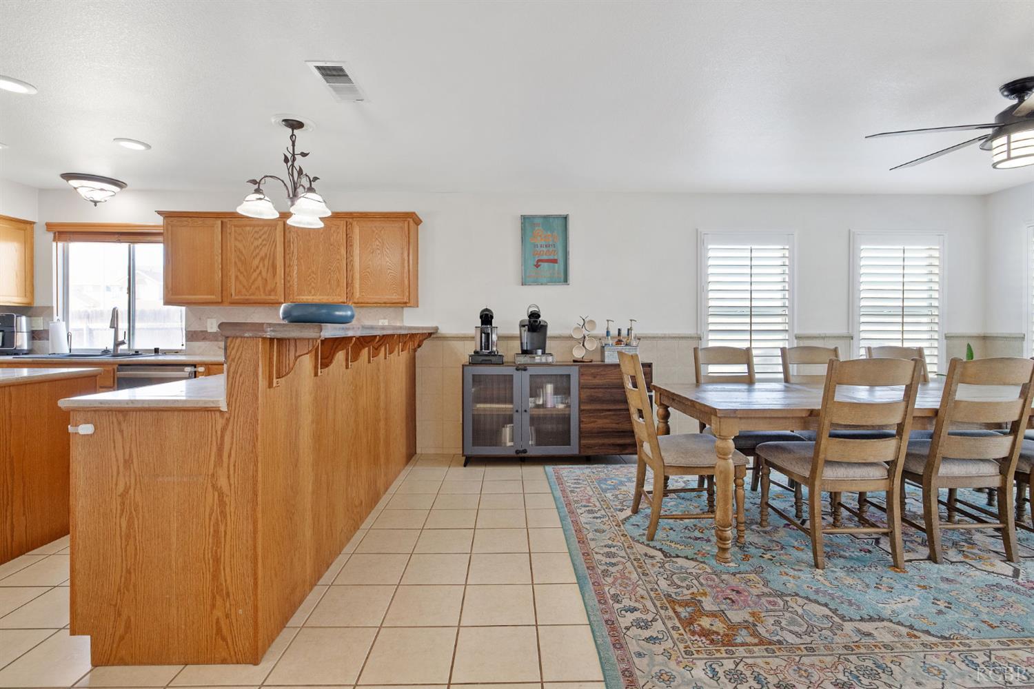 644 Contenta Ct, Lemoore, CA 93245